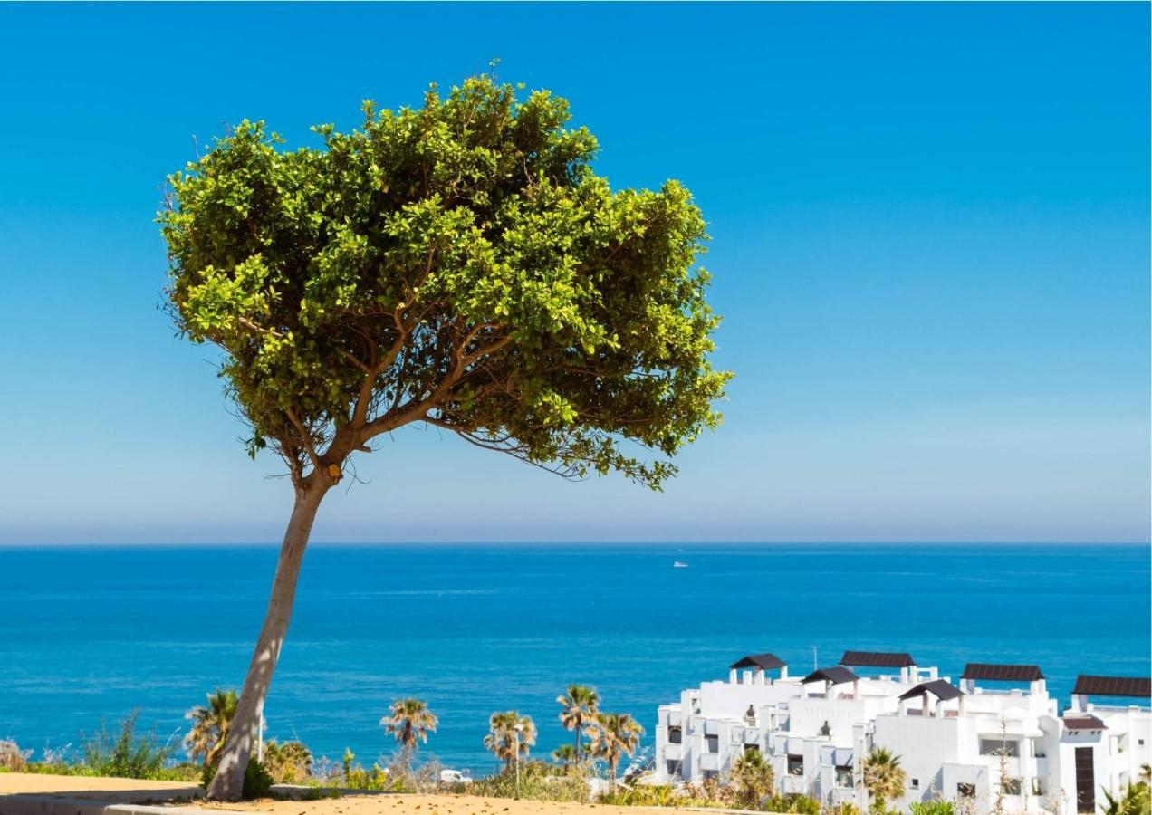 Stayatsas Luxe App Vlakbij Strand, 80 M2 Terras, Grote Zwembaden Appartamento