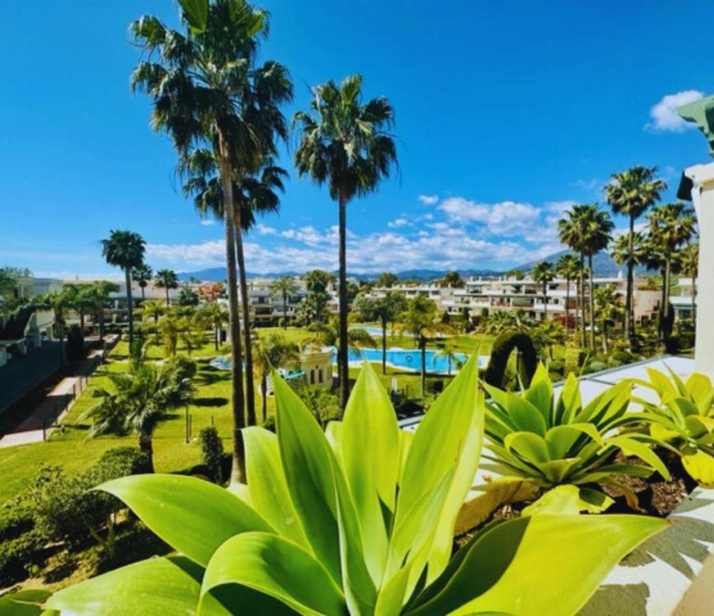Stayatsas Luxe App Vlakbij Strand, 80 M2 Terras, Grote Zwembaden Appartamento Marbella